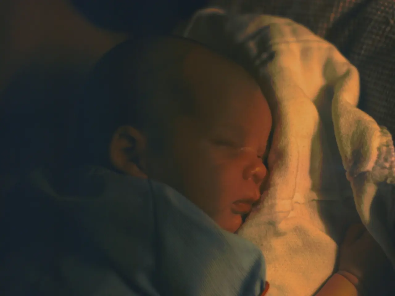 Mother in Montreal facing neglect charges will undergo further psychiatric assessment