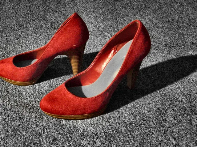 Diabetic Foot Issues: Symptoms, Remedies, and Foot Maintenance