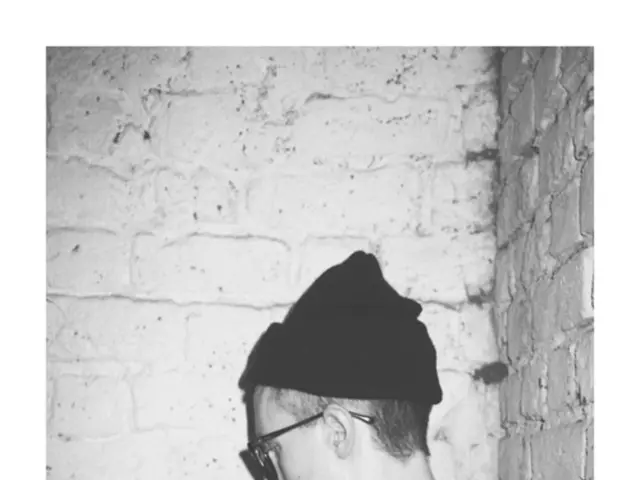 Swelling of the Face: Causes, Remedies, and Medical Consultation Requirements