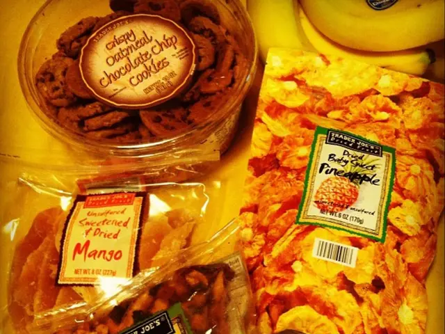 What food recalls are currently listed on foodwarning.de?