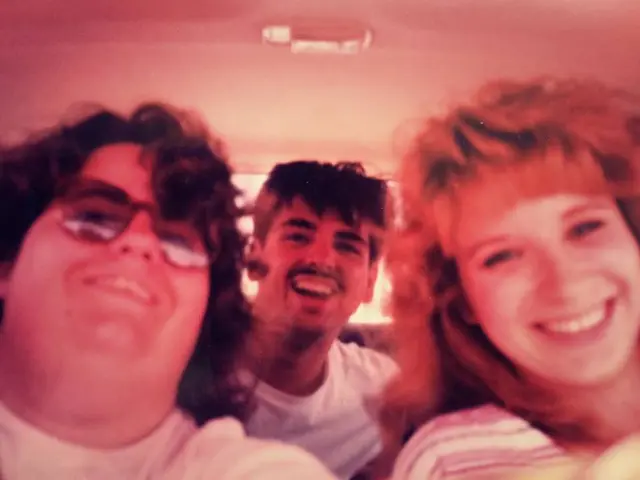 Understanding the Regular Thresholds of Fear: Decoding Fear Reactions