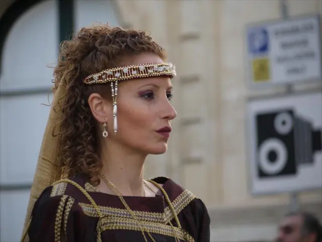 Eleven-year-old Laila, the daughter of Bushido, justifies cosmetic surgeries: "I make my own...