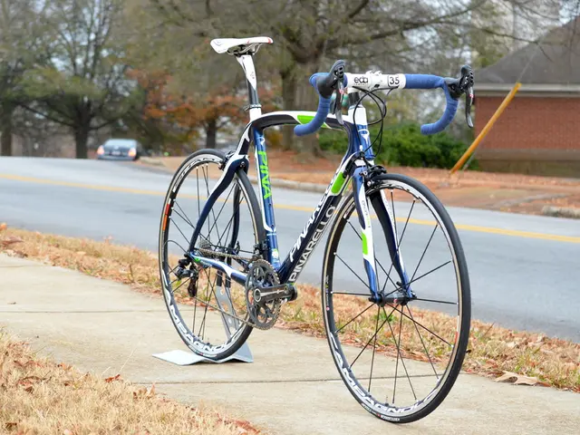 Discover the Benefits of Adopting Cycling as Your New Recreational Activity