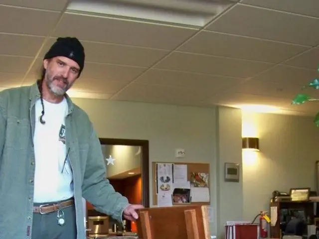 Assistance for Emotional Well-being Offered to Graduates and Their Families