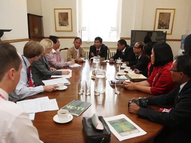 Workplace Communication Strategies: A Guide to Effective Communication in the Professional Sphere