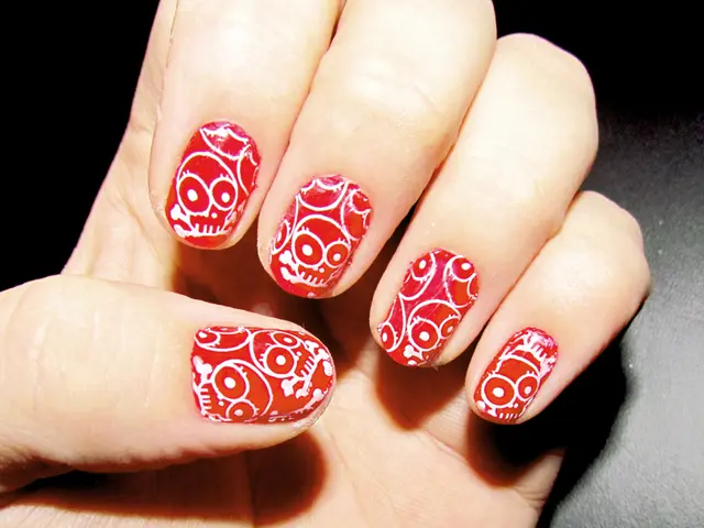 Nail care considerations and potential hazards for individuals with psoriatic arthritis in manicure...